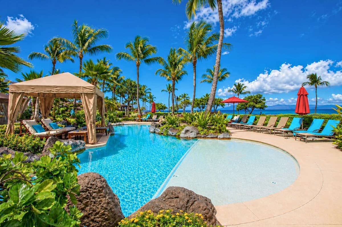 Condo in Lahaina · ★5.0 · 1 bedroom · 2 beds · 1 bath - Photo 5