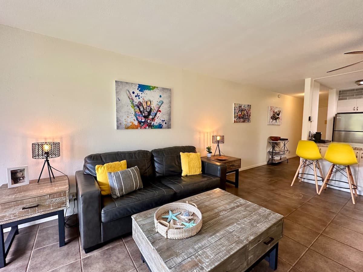 Condo in Kihei · ★4.64 · 1 bedroom · 4 beds · 1 bath - Photo 5