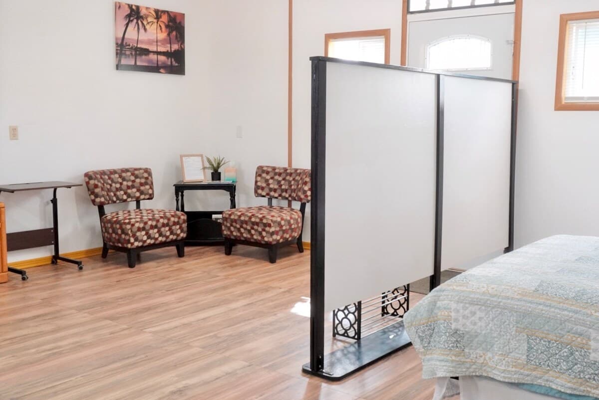 Guesthouse in Naalehu · ★4.46 · 2 bedrooms · 2 beds · 1 private bath - Photo 5