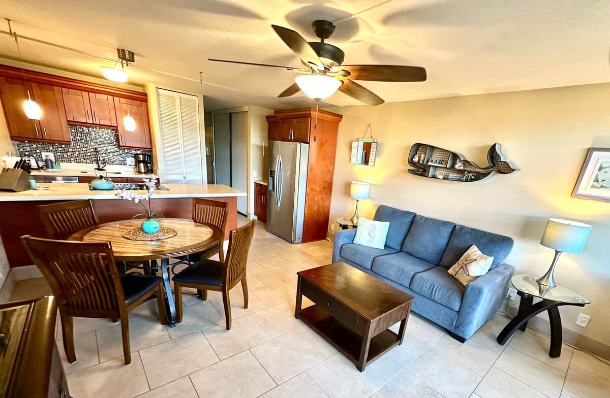 Condo in Kihei · ★4.89 · 1 bedroom · 3 beds · 1 bath - Photo 4