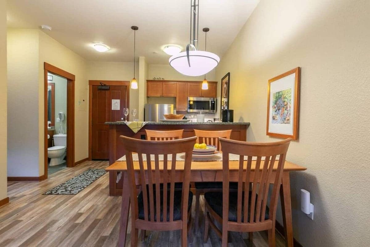 Ski-In/Ski-Out Condo, Alpine Views & Hot Tub - Photo 1