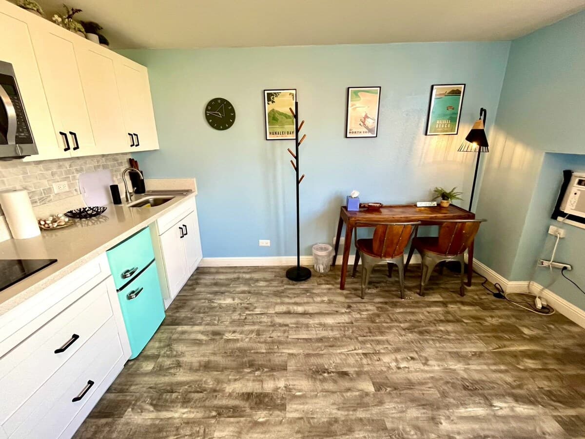 Condo in Honolulu · ★4.81 · 1 bedroom · 1 bed · 1 private bath - Photo 3