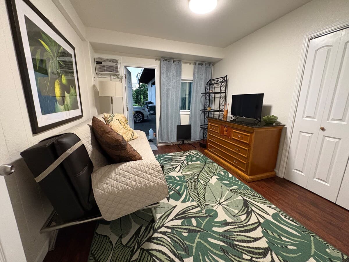 Rainbow Ohana, unit 1 - Photo 4