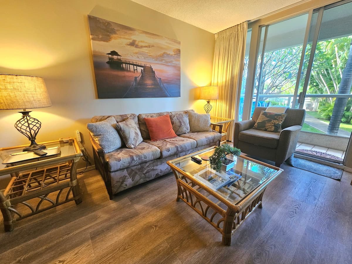 Condo in Kihei · ★4.95 · 1 bedroom · 2 beds · 1 bath - Photo 3