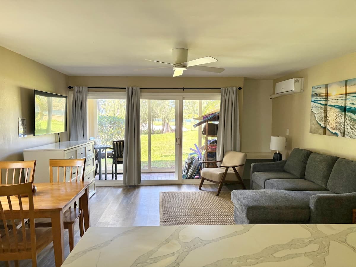 Condo in Kahuku · ★4.91 · 1 bedroom · 1 bed · 1 private bath - Photo 3