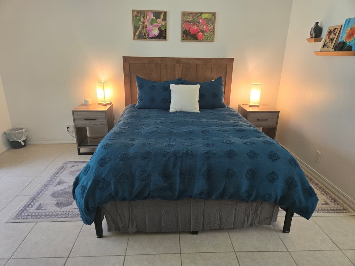 Home in Volcano · ★4.98 · 2 bedrooms · 3 beds · 1 private bath - Photo 1
