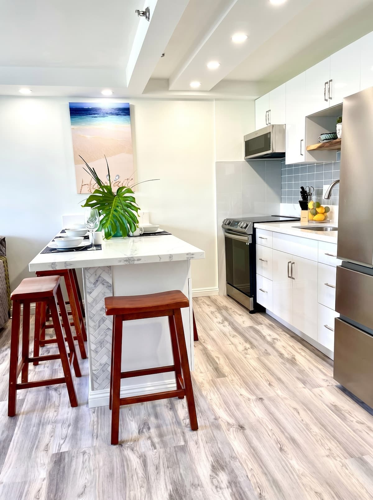 Condo in Honolulu · ★4.9 · 1 bedroom · 3 beds · 1 private bath - Photo 3