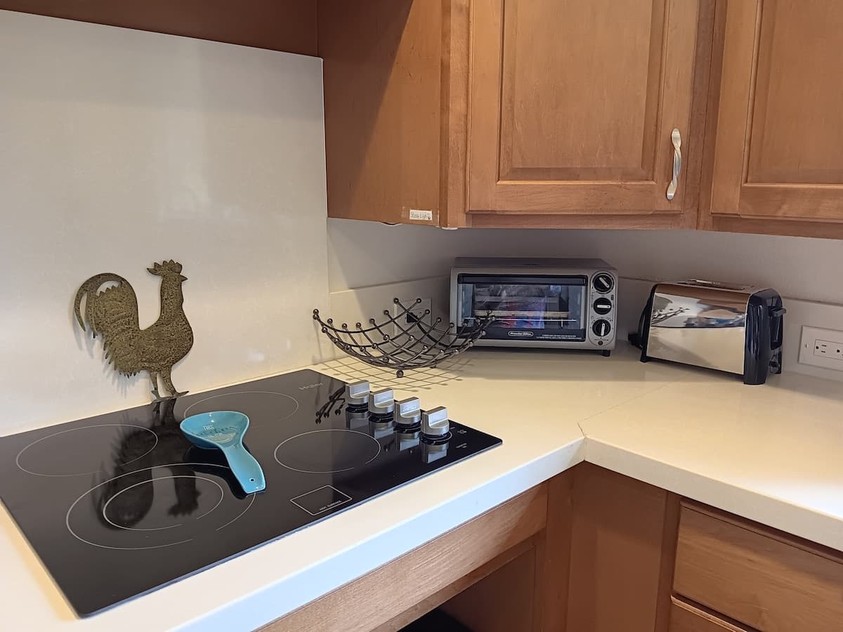 Condo in Princeville · ★4.83 · 2 bedrooms · 2 beds · 2 private baths - Photo 5