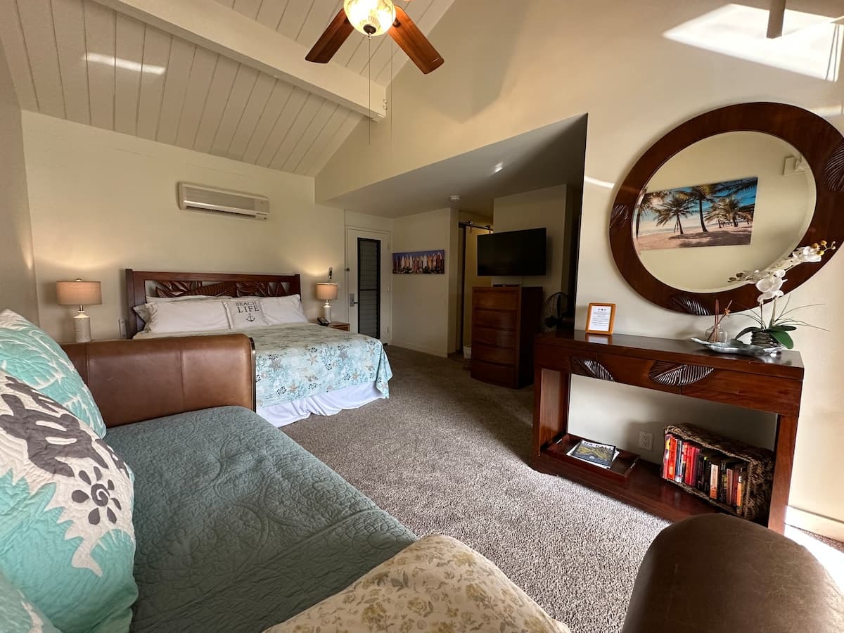 Peaceful Paradise sleeps 2-4! HBR 5304 - Photo 1