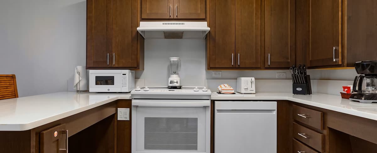 Worldmark Kihei Resort 3 BR 2 Bath sleeps 8 - Photo 2