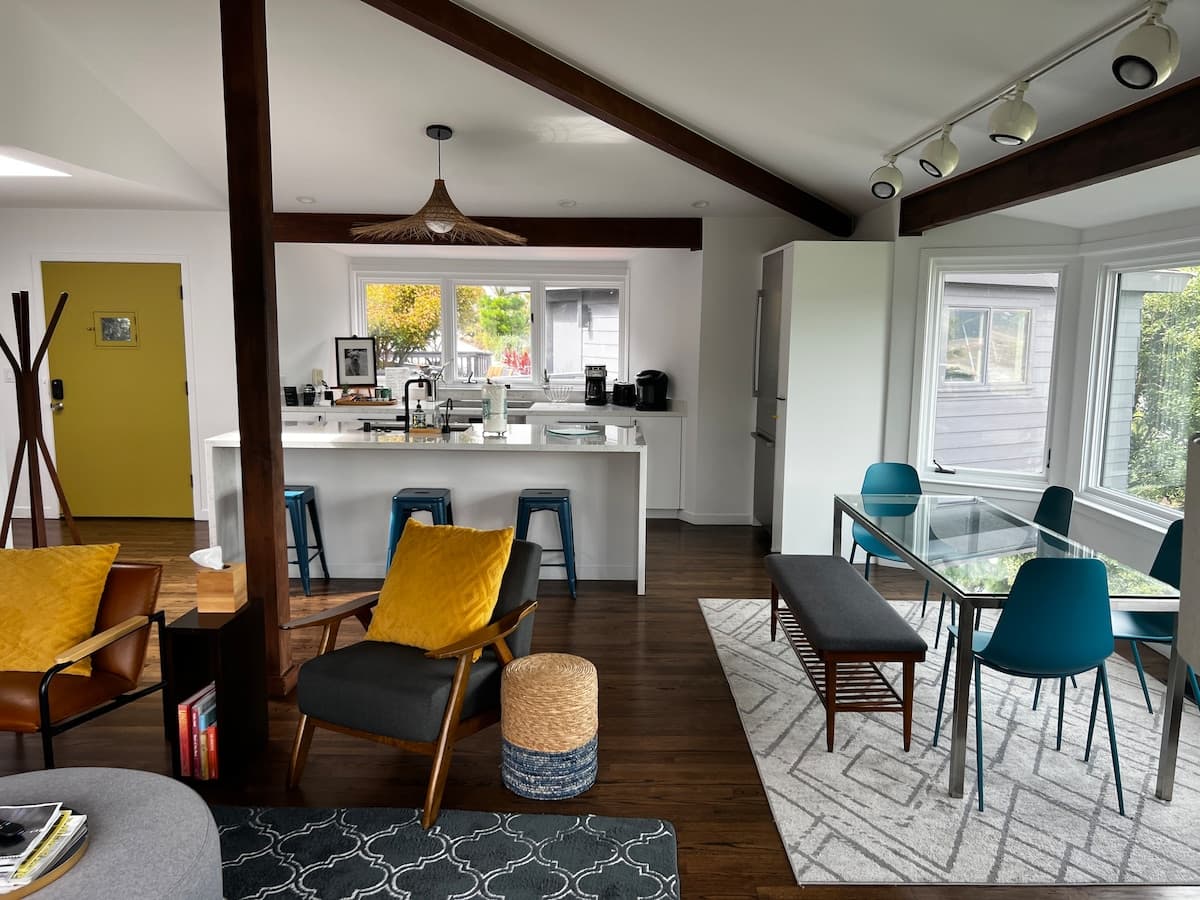 Ocean-View Home, Chef's Kitchen & Hot Tub - Photo 4