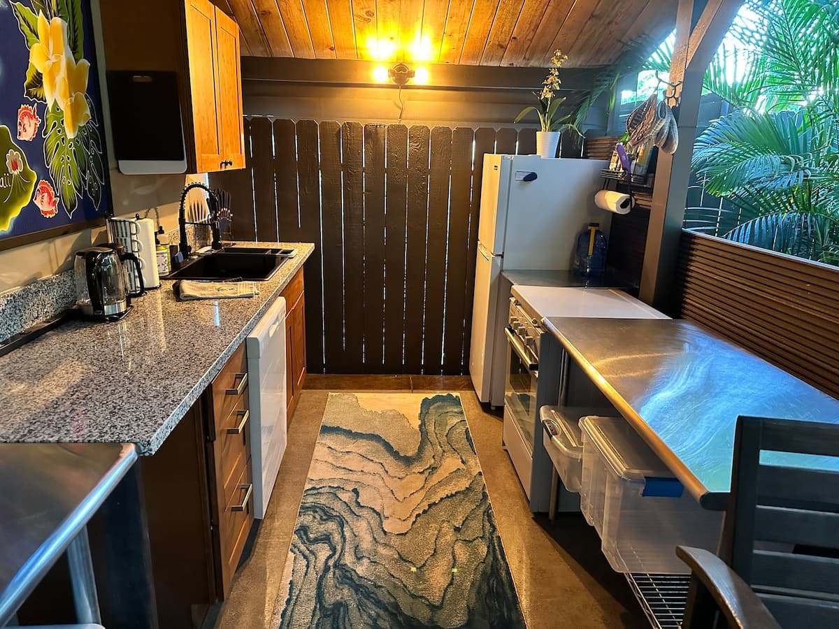 Guesthouse in Pahoa · ★5.0 · 1 bedroom · 1 bed · 1 bath - Photo 3