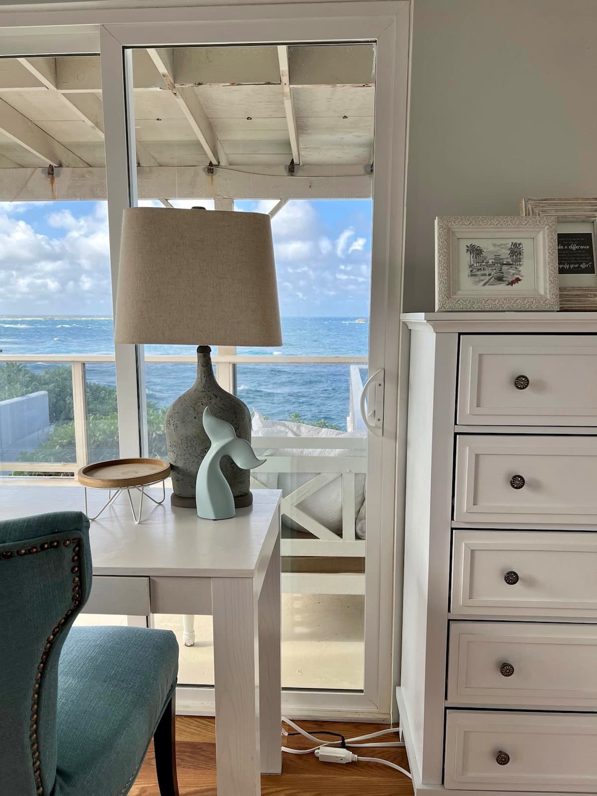 Villa in Laie · ★5.0 · 2 bedrooms · 2 beds · 1.5 private baths - Photo 3