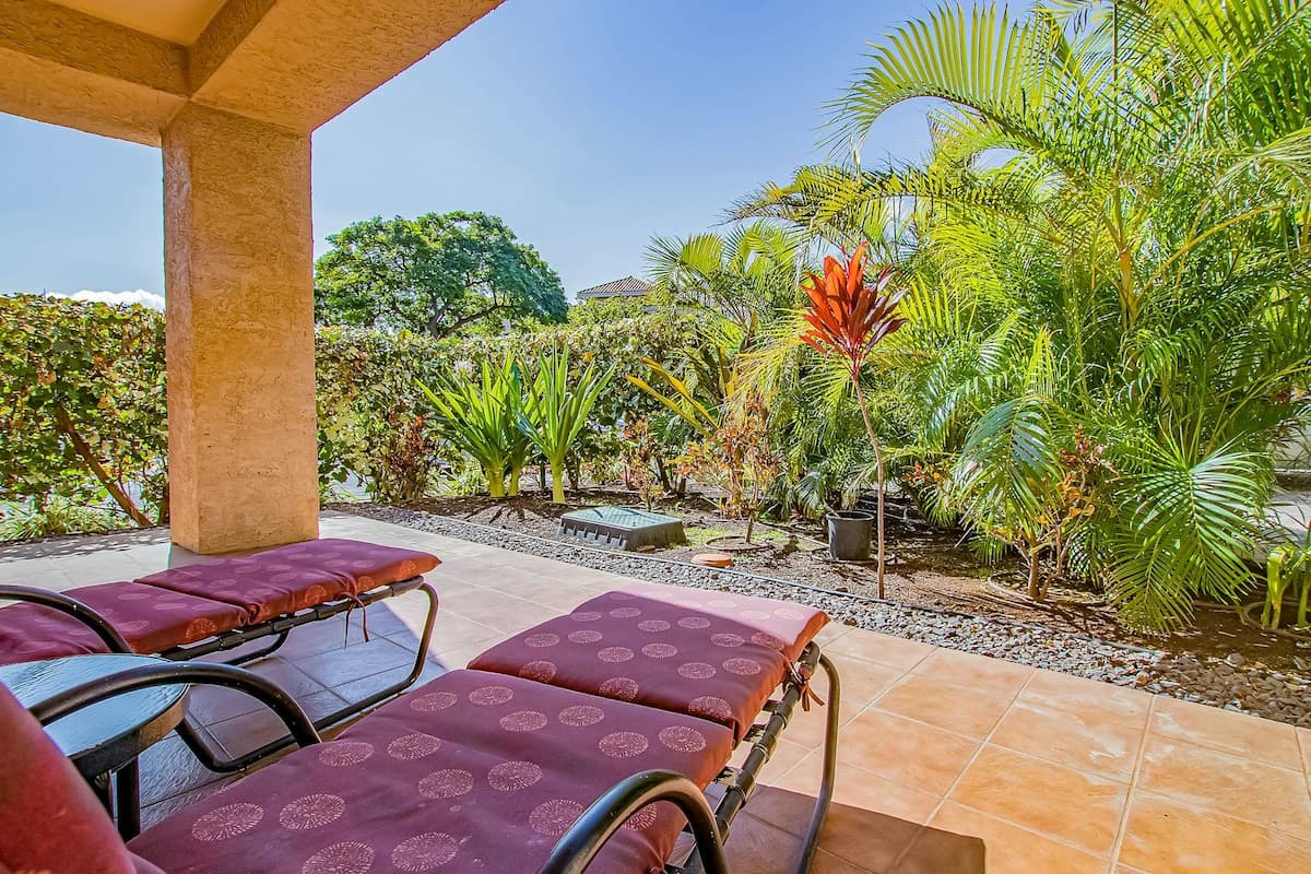 Condo in Waikoloa Village · ★4.8 · 1 bedroom · 1 bed · 1.5 shared baths - Photo 1