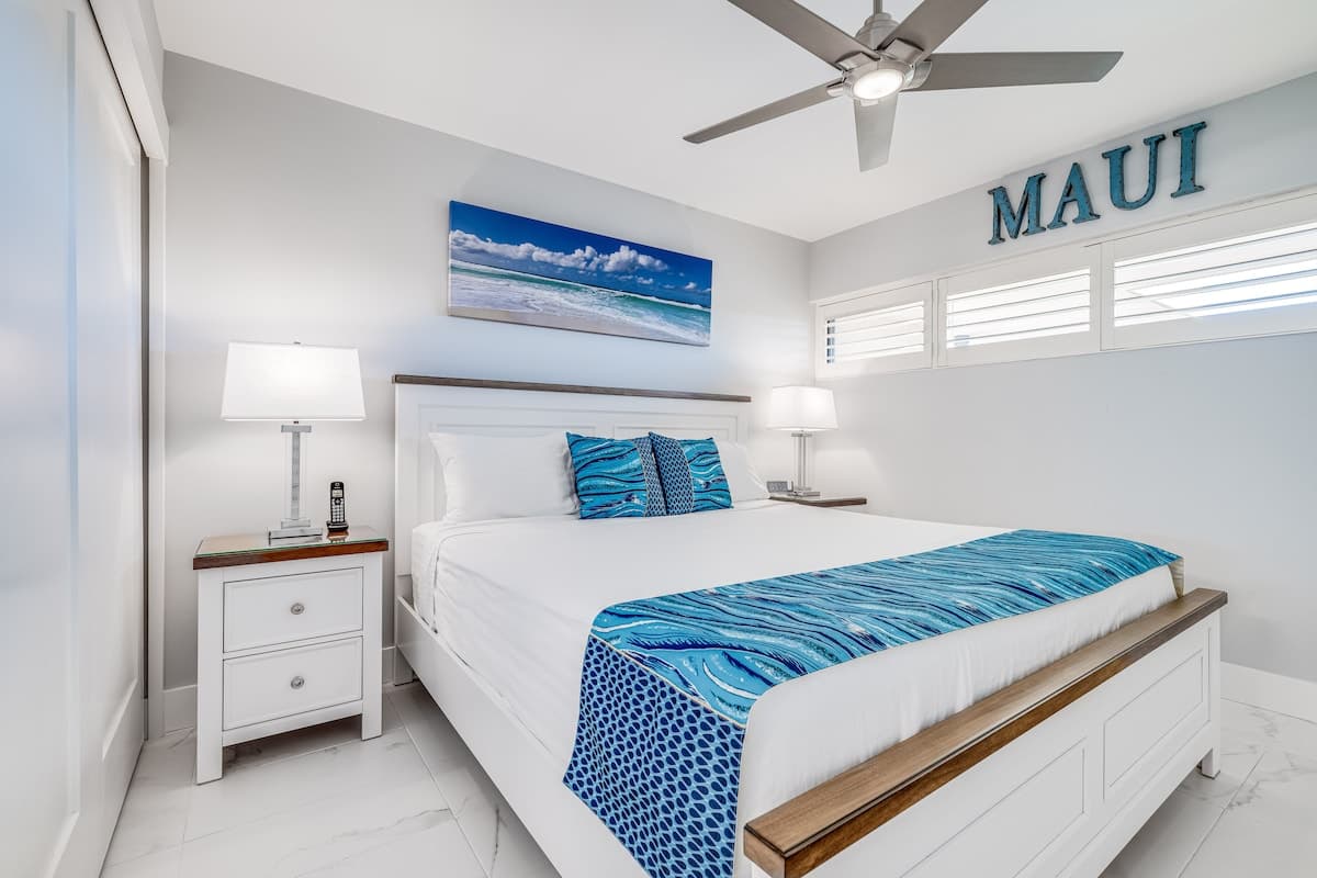 Condo in Kihei · ★4.8 · 1 bedroom · 2 beds · 1 bath - Photo 4