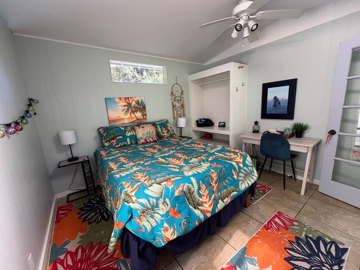 Guesthouse in Kealakekua · ★4.96 · 2 bedrooms · 2 beds · 1 private bath - Photo 4