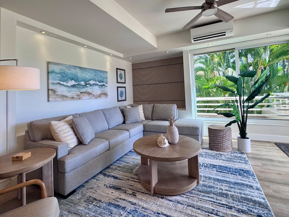 Condo in Wailea · ★4.97 · 1 bedroom · 2 beds · 2 baths - Photo 5