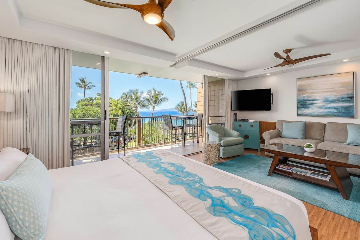 Ideal 2BR Oceanfront 2nd-Floor, Elevator - Photo 4