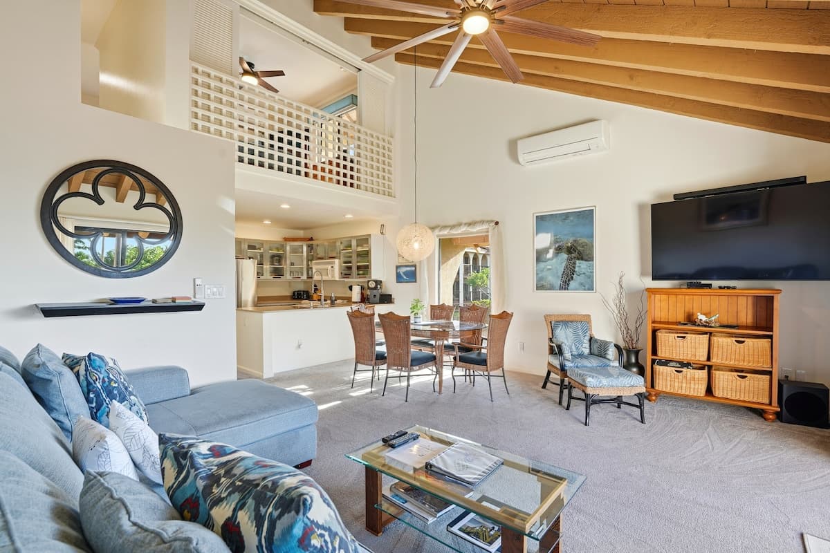 Condo in Kihei · ★4.95 · 2 bedrooms · 3 beds · 2 private baths - Photo 4