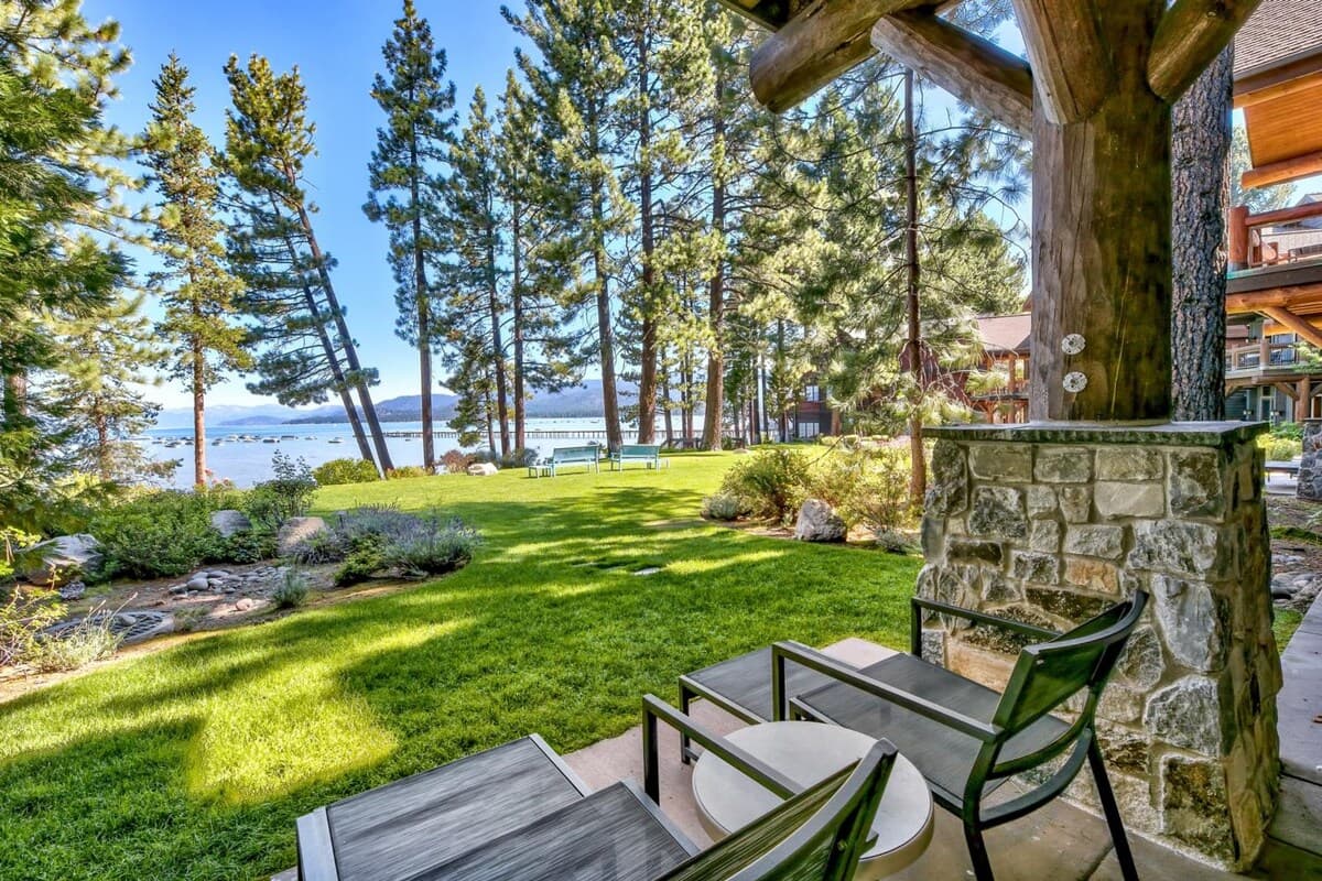 Lakefront Luxury at Sierra Shores, Steps to Shore - Photo 2