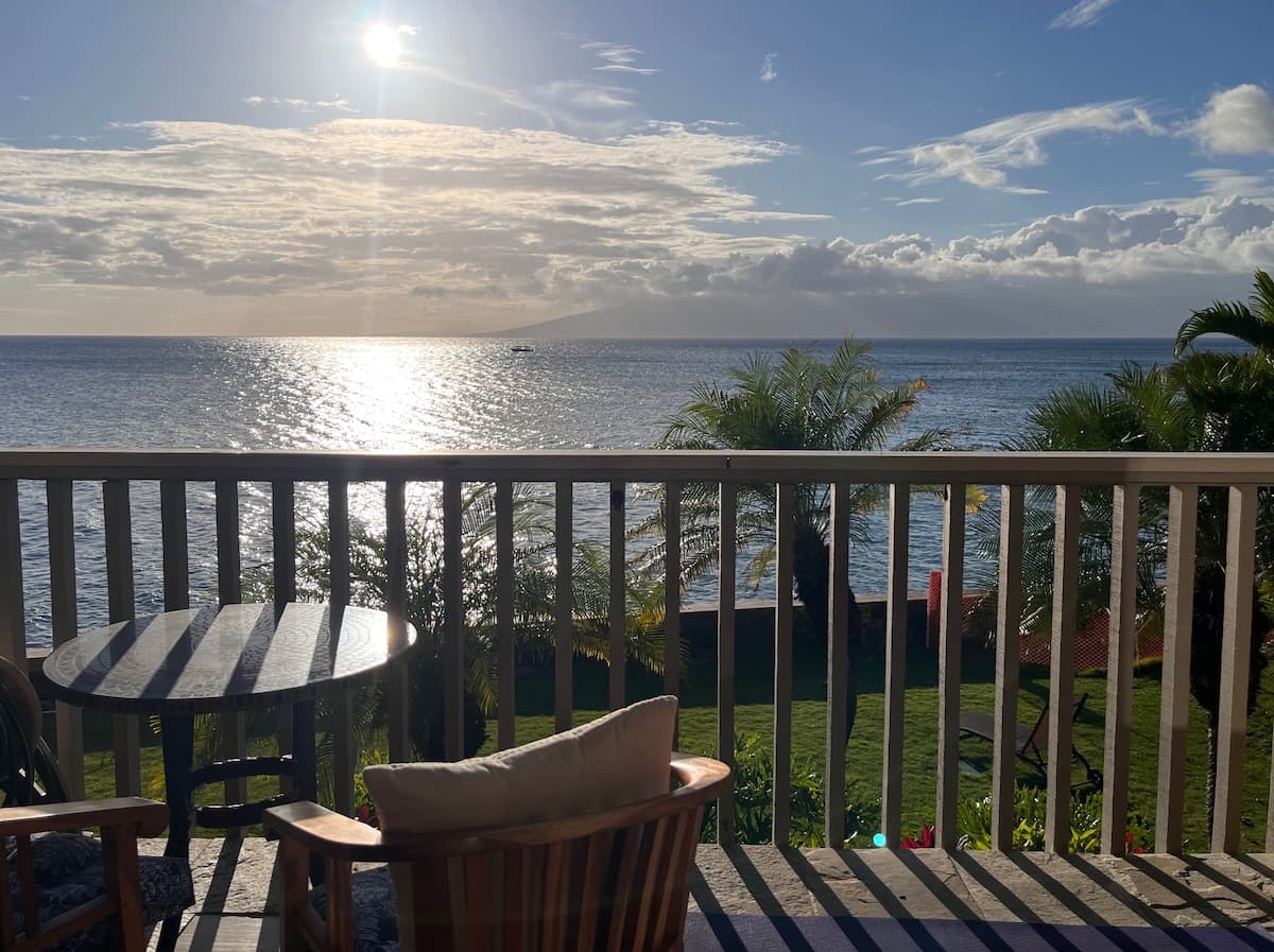 Condo in Lahaina · ★4.93 · 1 bedroom · 2 beds · 1 private bath - Photo 1
