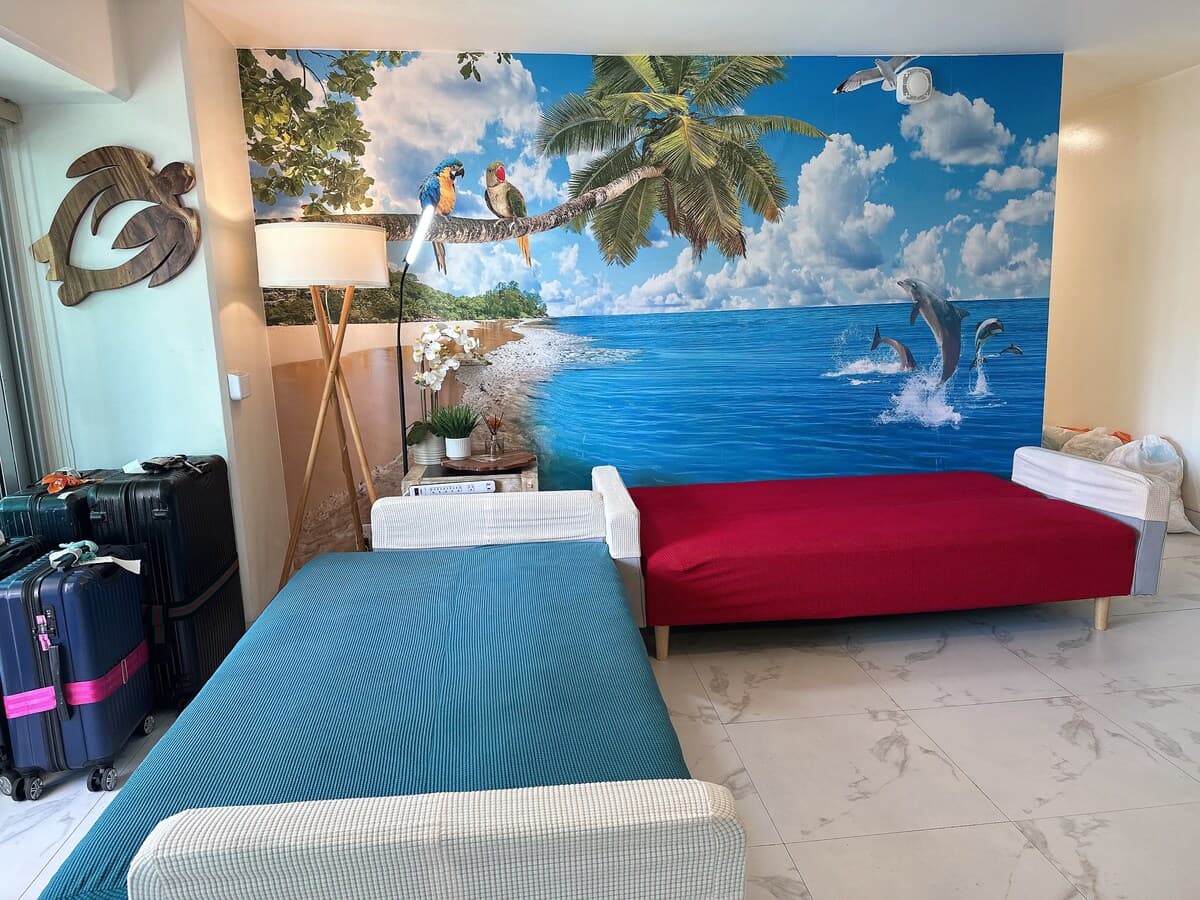 Condo in Honolulu · ★4.91 · 2 bedrooms · 7 beds · 2 private baths - Photo 5