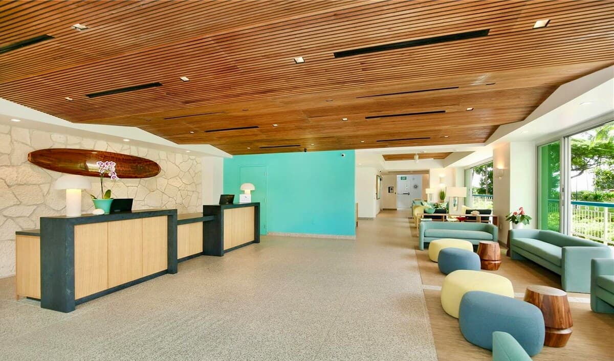 Resort in Honolulu · ★4.9 · 1 bedroom · 4 beds · 1 private bath - Photo 2