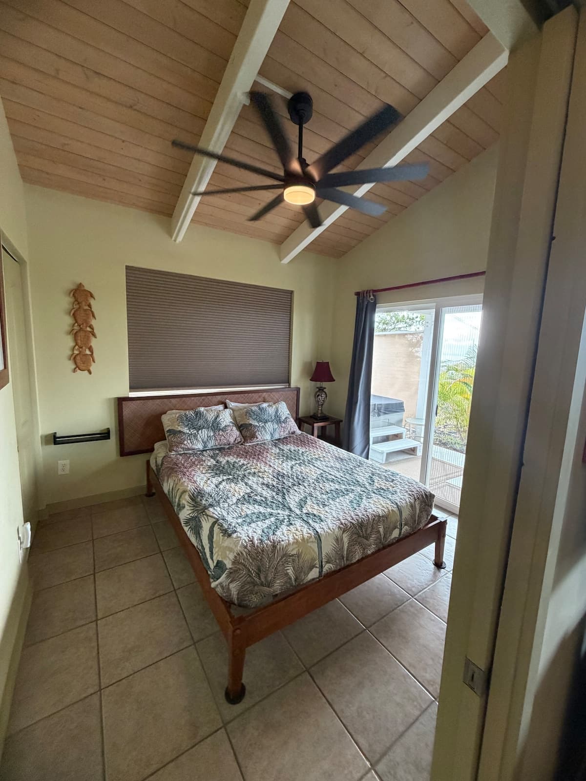 The Pineapple Express ~ Ocean Views ~ New Hot Tub Nov 2025 - Photo 5