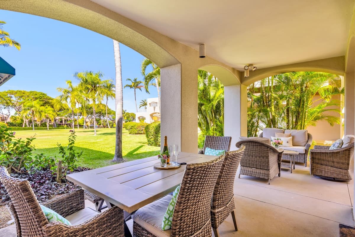 Condo in Wailea · ★4.85 · 2 bedrooms · 3 beds · 2 baths - Photo 2