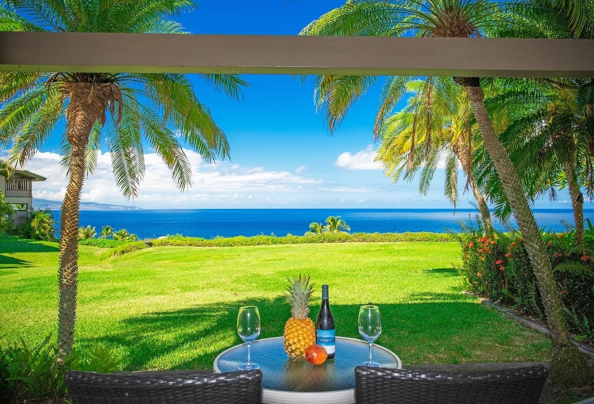 Villa in Lahaina · ★4.9 · 1 bedroom · 2 beds · 2 baths - Photo 1