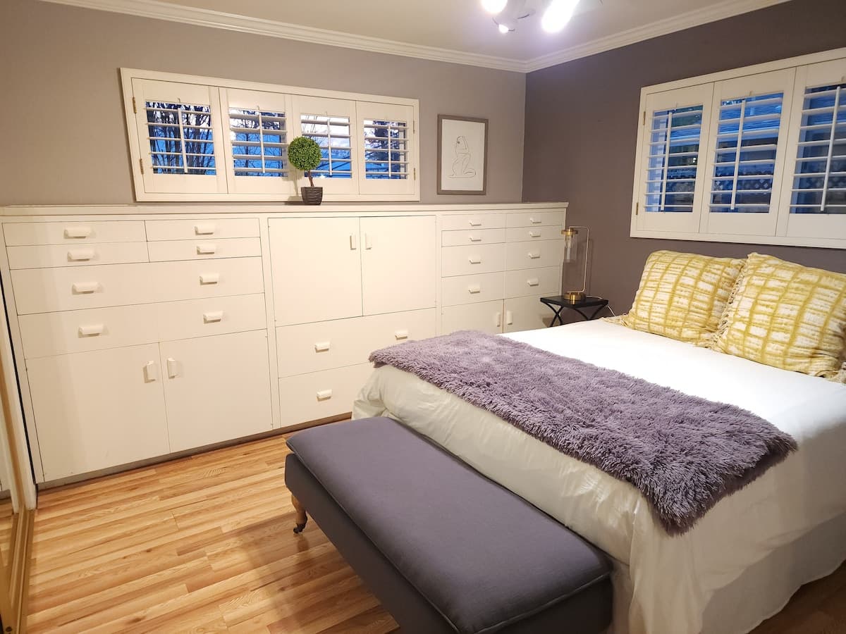 Cozy 5BR Near Apple HQ, No Checkout Chores - Photo 1