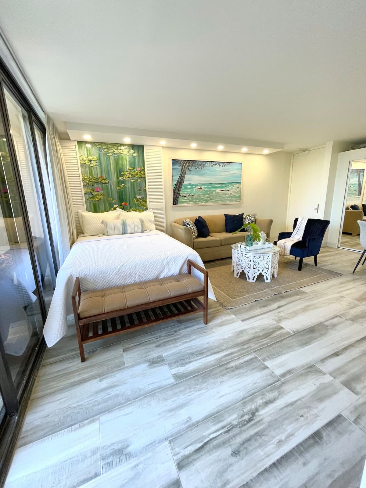 Heart of Waikiki amazing ocean view1 free parking - Photo 3