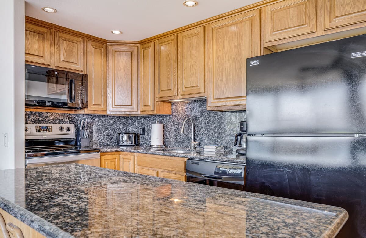 Condo in Kihei · ★5.0 · 1 bedroom · 1 bed · 1.5 baths - Photo 3