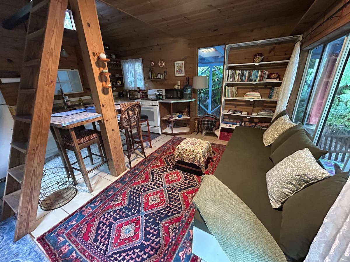 Rainforest Retreat Sun Cottage near Volcano Park - Photo 4