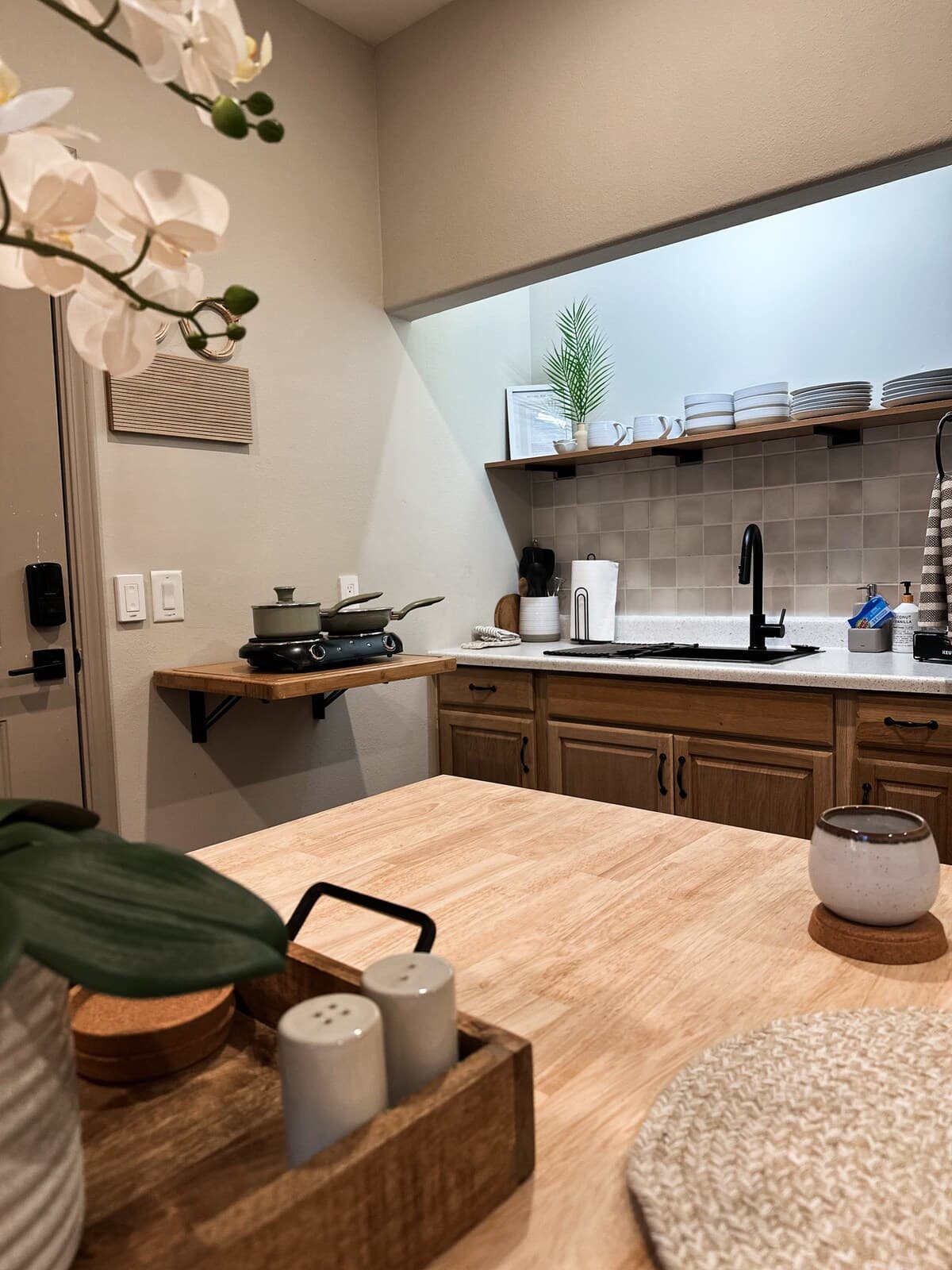 Ocean View 2BR Ohana • Stylish Countryside - Photo 2