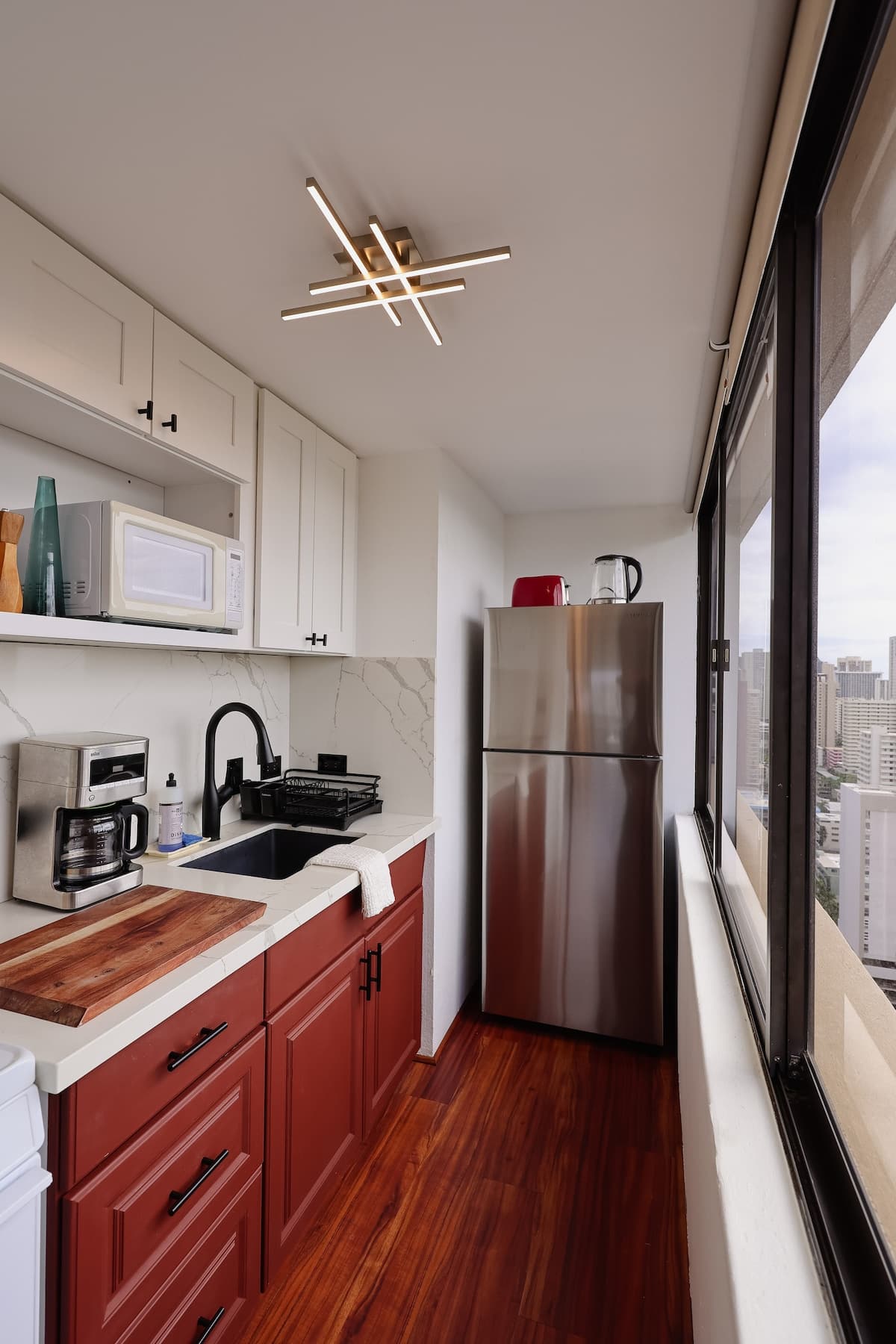 Design Panoramic Ocean view apartment. - Photo 3