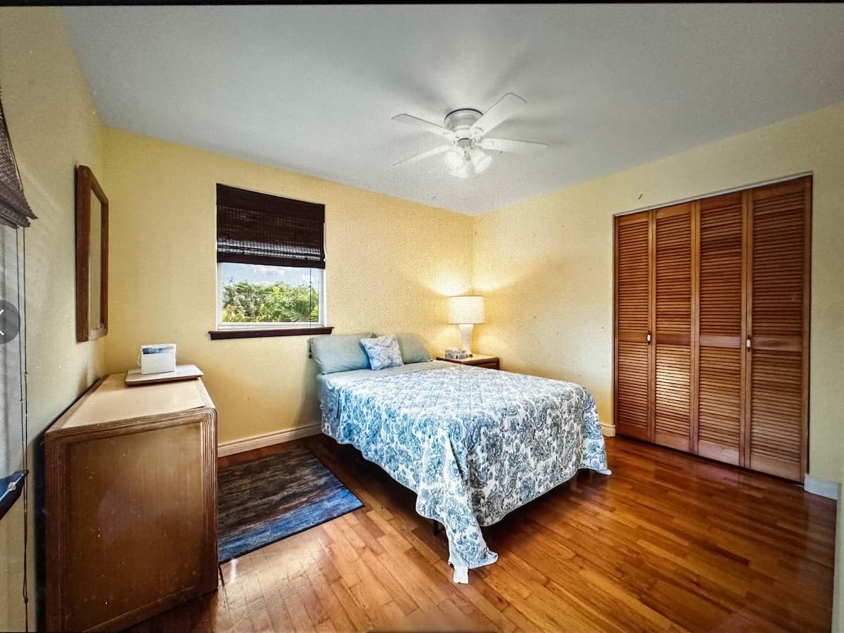 Home in Keaau · ★5.0 · 5 bedrooms · 7 beds · 4 private baths - Photo 4
