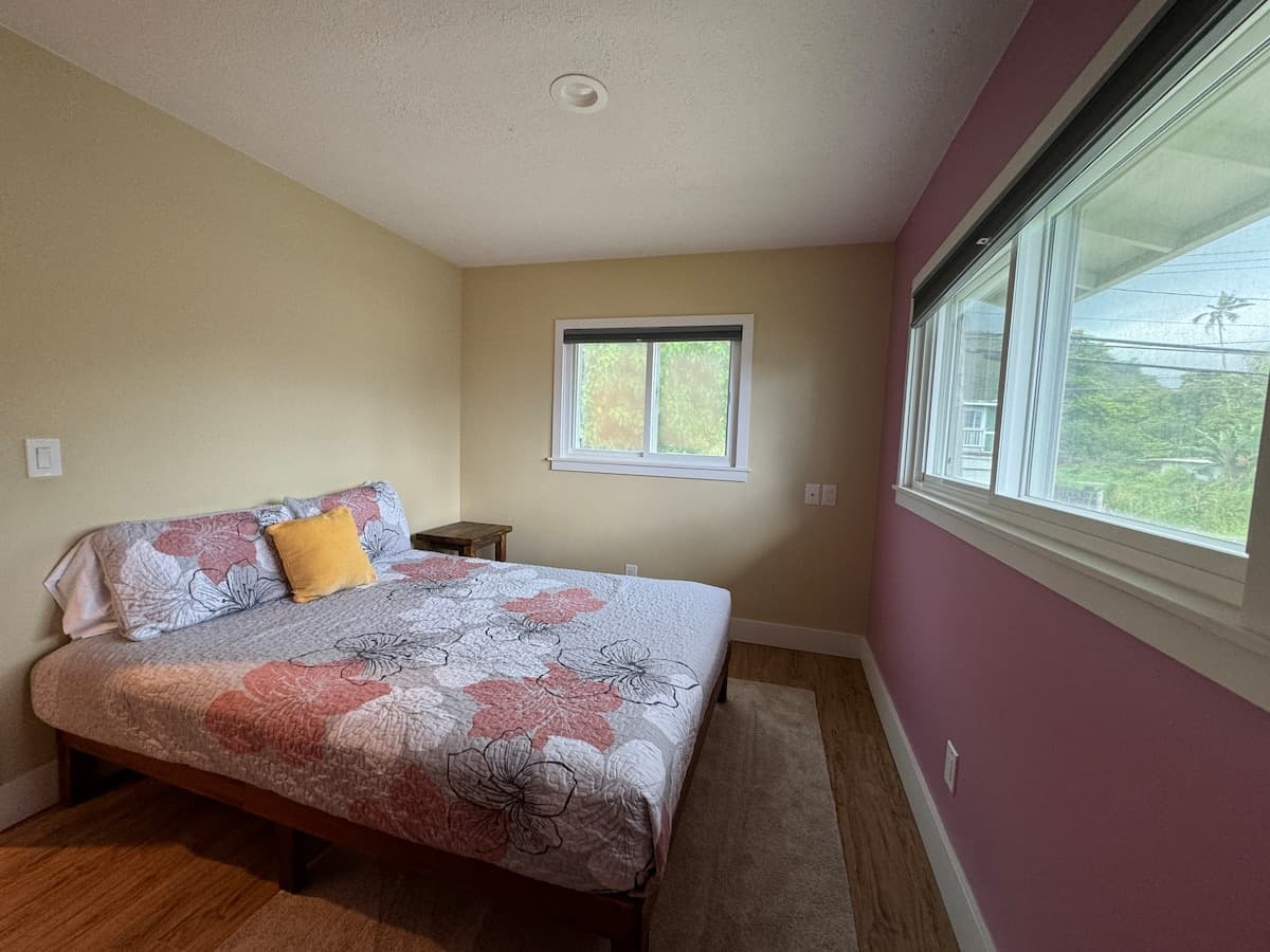 Home in Hauula · ★4.95 · 3 bedrooms · 6 beds · 2 private baths - Photo 4