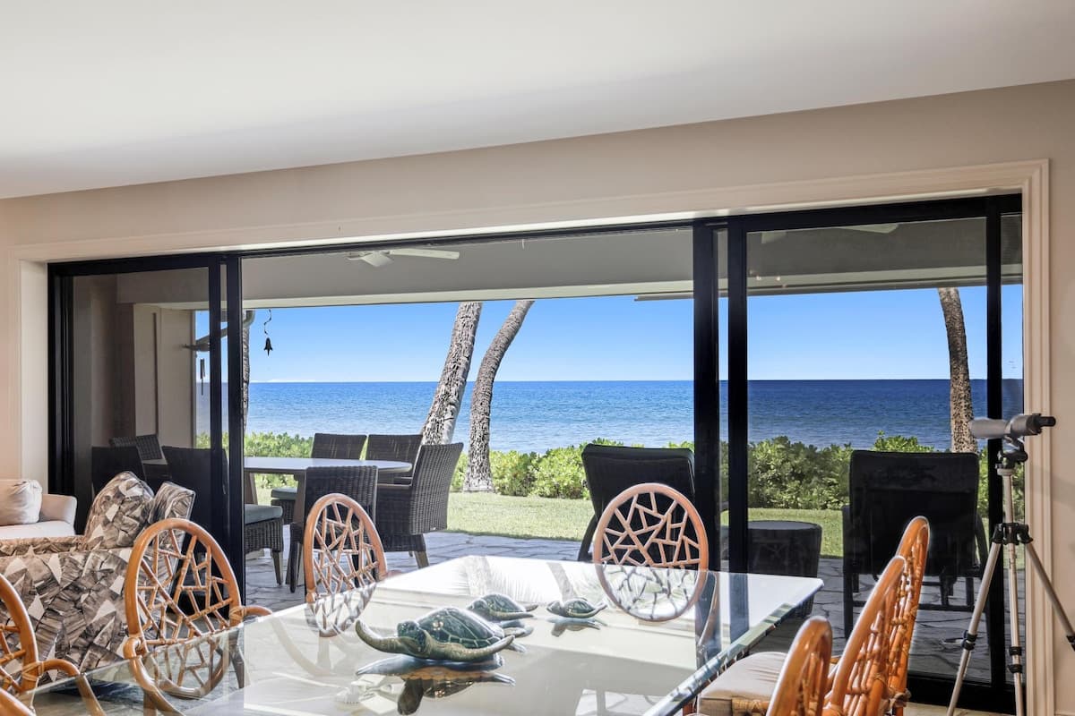 Townhouse in Lahaina · ★4.83 · 3 bedrooms · 4 beds · 3 baths - Photo 4