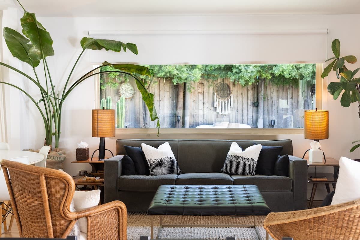 Saatva House Private Spa & Garden Retreat (39) - Photo 3