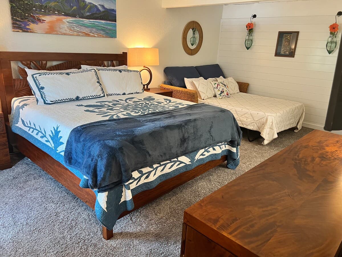 Townhouse in Princeville · ★4.95 · 2 bedrooms · 3 beds · 2 private baths - Photo 5