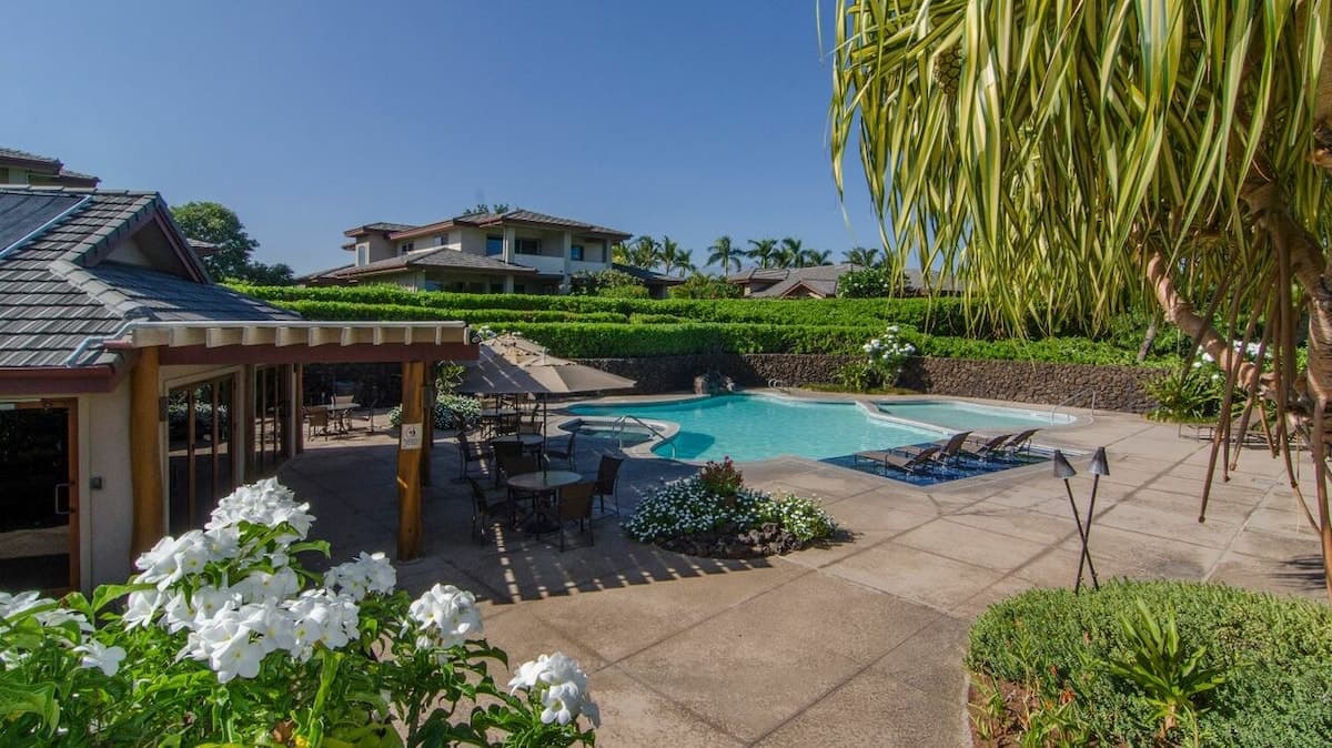 Condo in Waimea · ★4.8 · 3 bedrooms · 4 beds · 3.5 baths - Photo 2