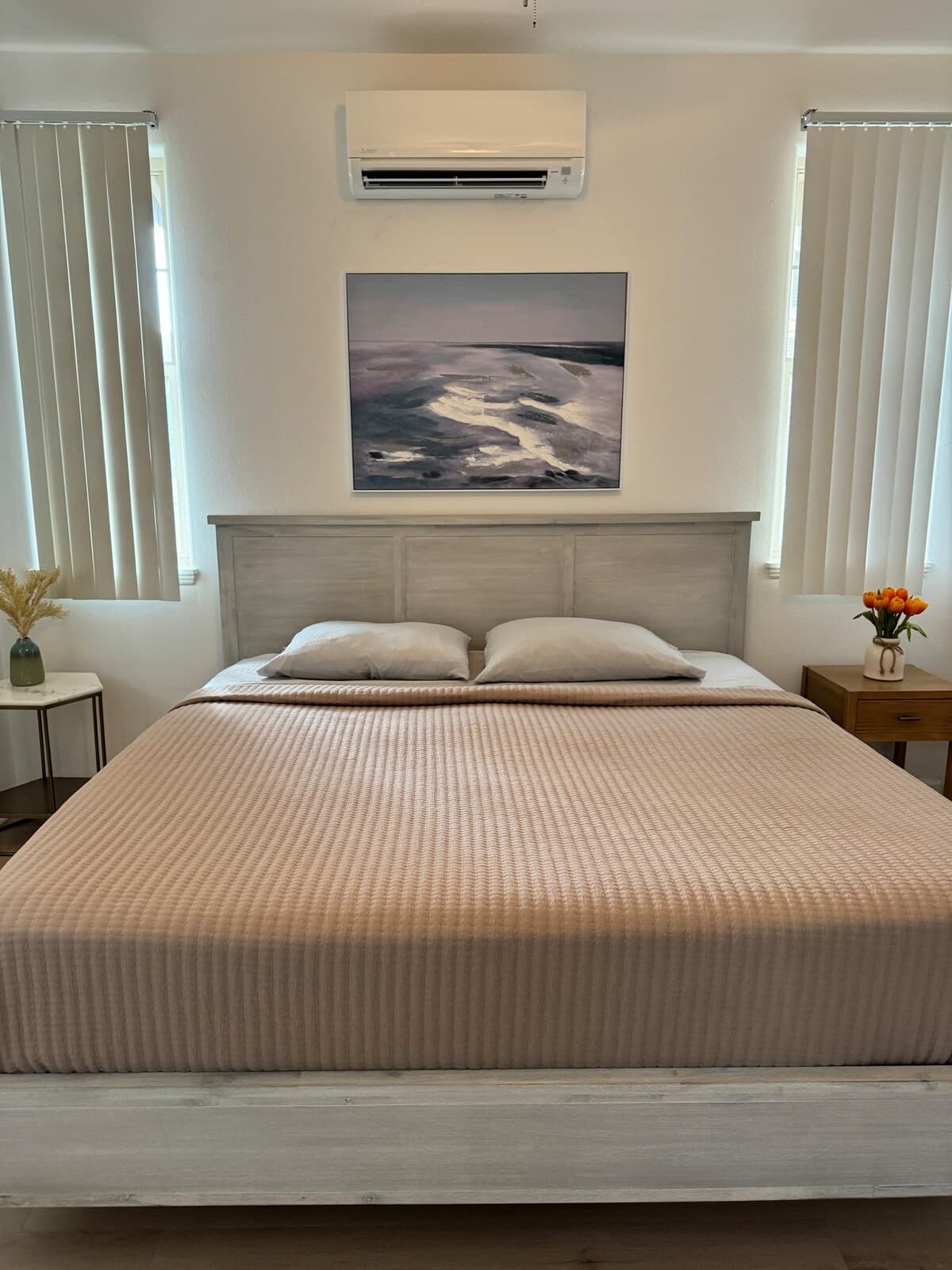 Home in Waianae · ★4.92 · 4 bedrooms · 4 beds · 2.5 private baths - Photo 2