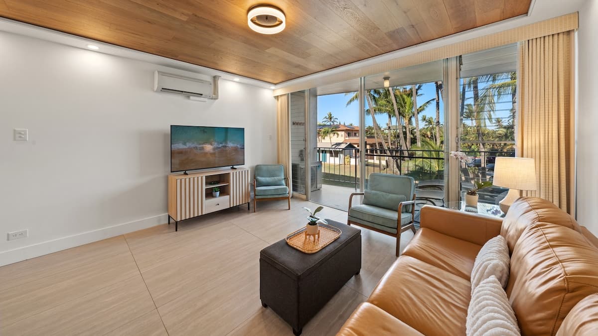 Condo in Paia · ★4.63 · 1 bedroom · 1 bed · 1 bath - Photo 3
