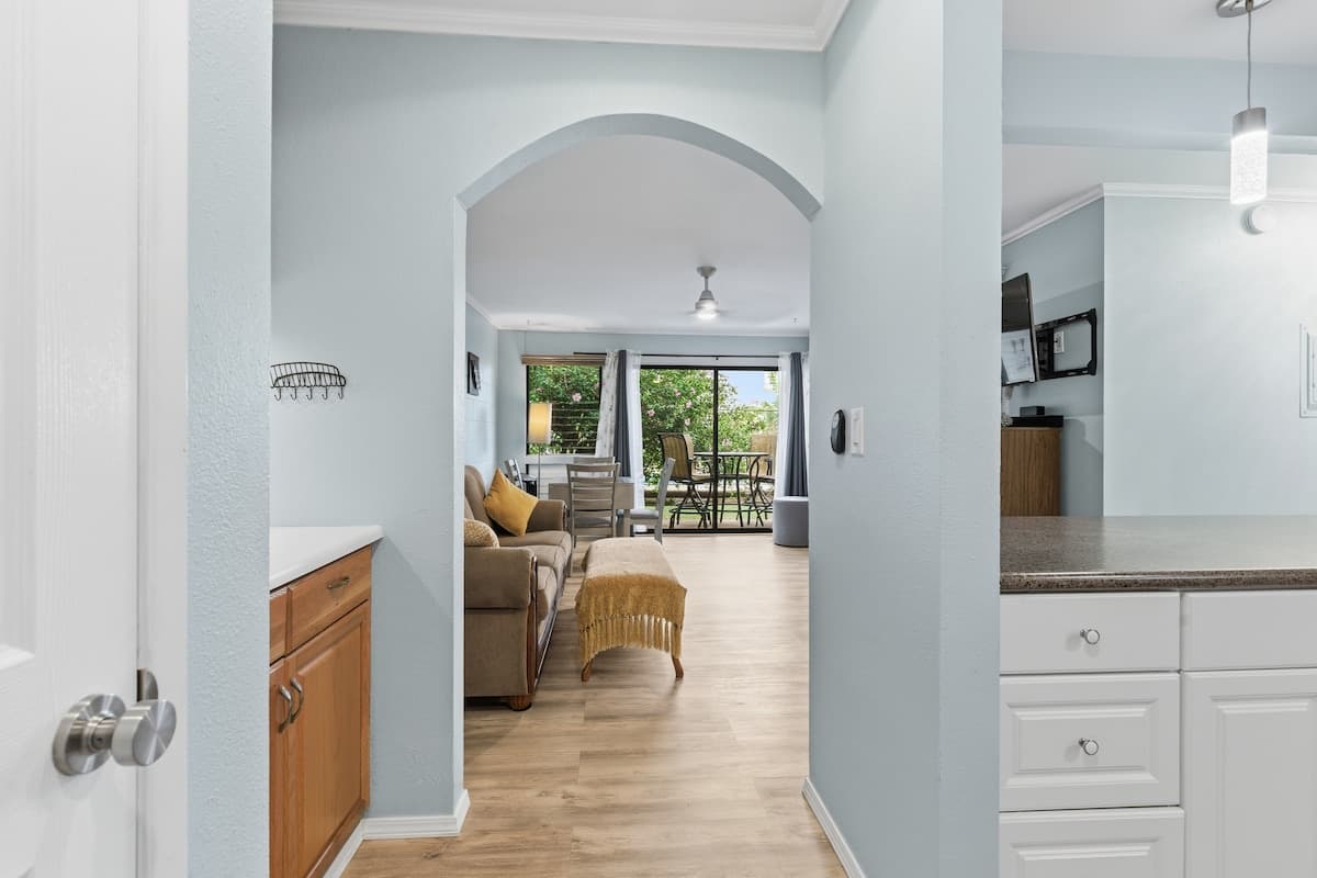 Rental unit in Wailuku · ★4.95 · 1 bedroom · 2 beds · 1 private bath - Photo 4