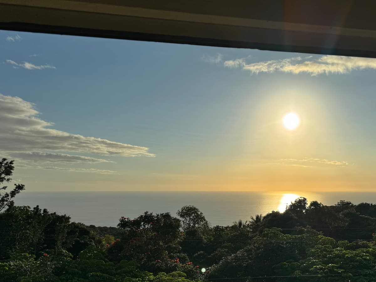 Condo in Holualoa · ★4.78 · 2 bedrooms · 3 beds · 2 baths - Photo 1