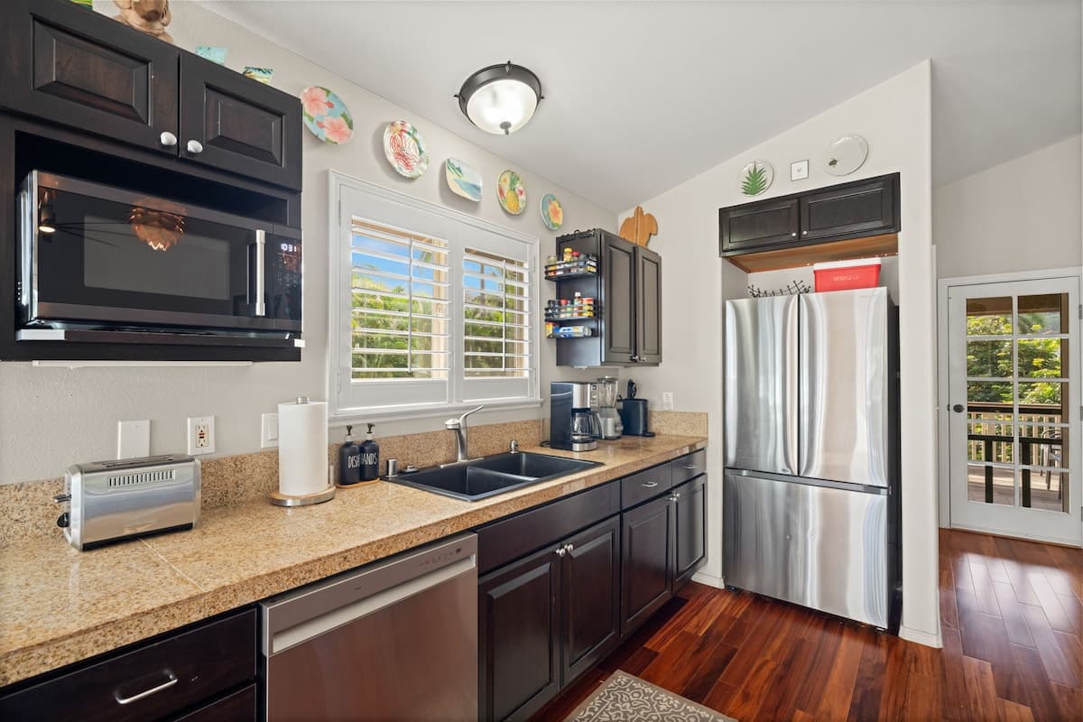 Home in Anahola · ★4.94 · 2 bedrooms · 4 beds · 2 baths - Photo 5