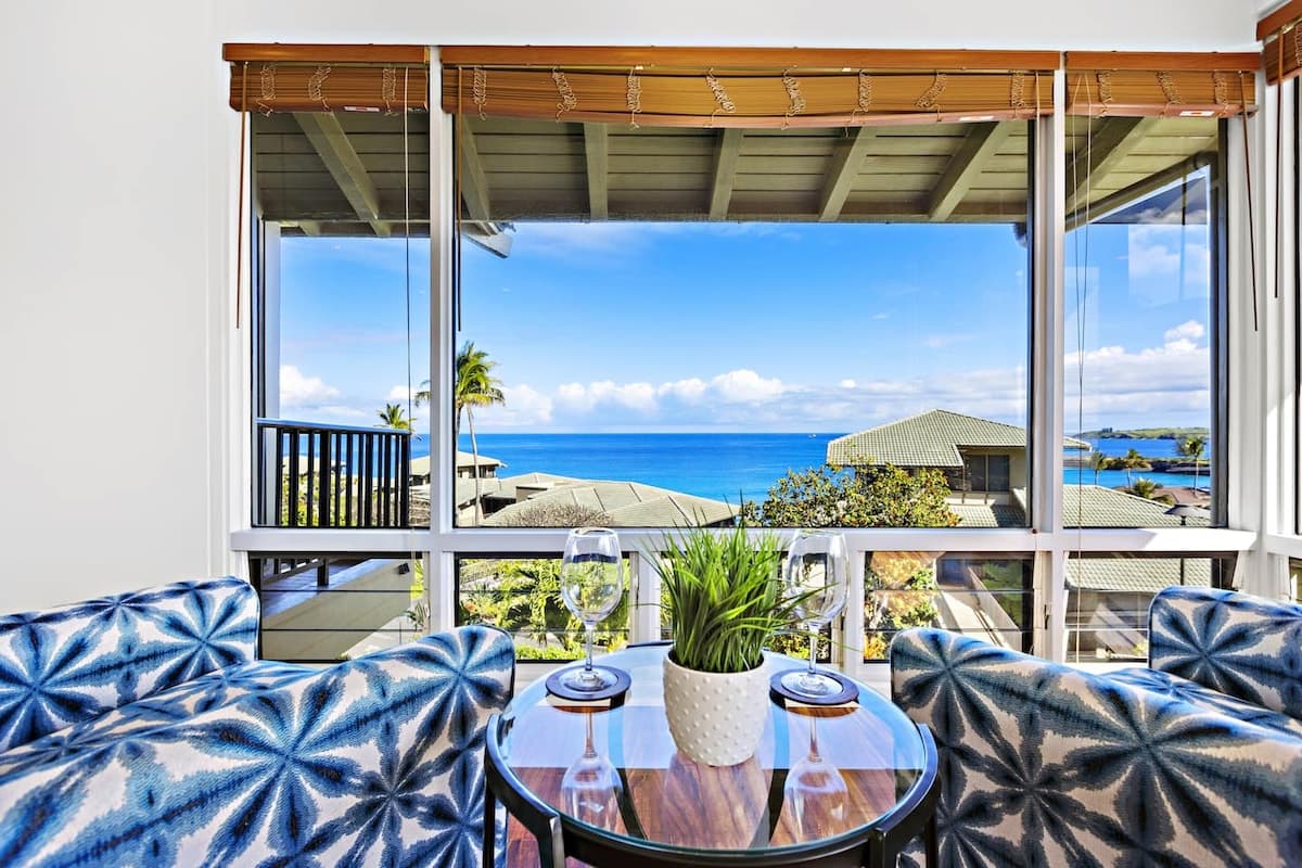 Villa in Lahaina · ★4.91 · 1 bedroom · 2 beds · 2 baths - Photo 1