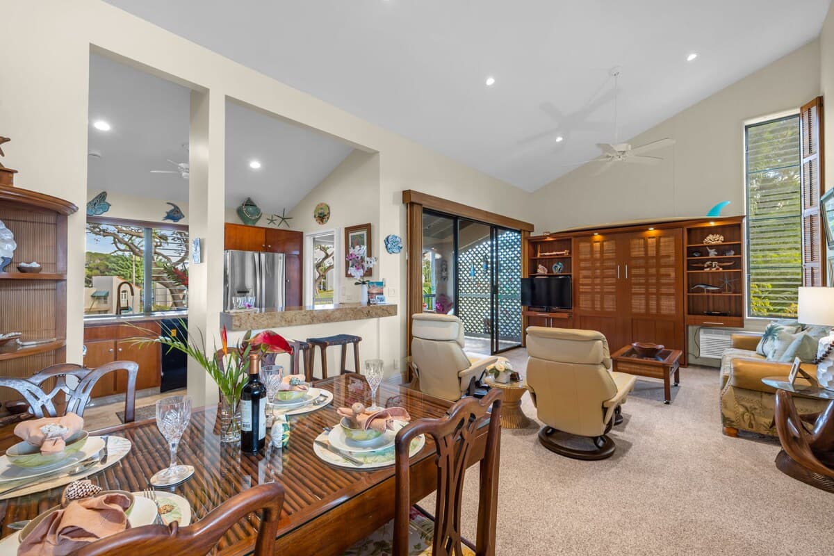 Condo in Kihei · ★5.0 · 1 bedroom · 2 beds · 1 bath - Photo 4