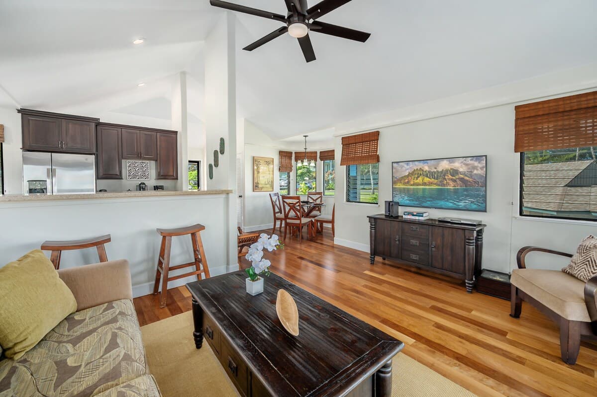 Villa in Princeville · ★5.0 · 2 bedrooms · 2 beds · 2.5 baths - Photo 4